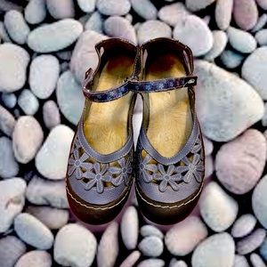 JBU WOMENS BLUE RAFTING/WATER SANDALS SIZE 8